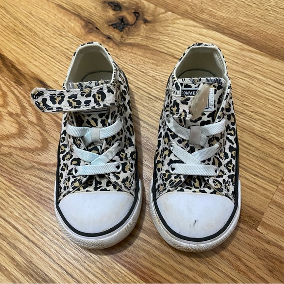 CONVERSE Chuck Taylor All Star Leopard Sneaker | Toddler size 8 - Picture 1 of 6